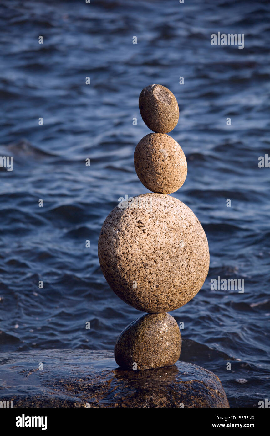 Ausgewogene Felsen in der Nähe von English Bay Beach, Vancouver, Britisch-Kolumbien, Kanada Stockfoto