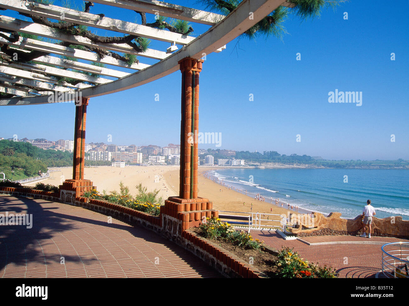 Sardinero Strand von Piquio Gärten gesehen. Santander. Cantabria Provinz. Spanien. Stockfoto