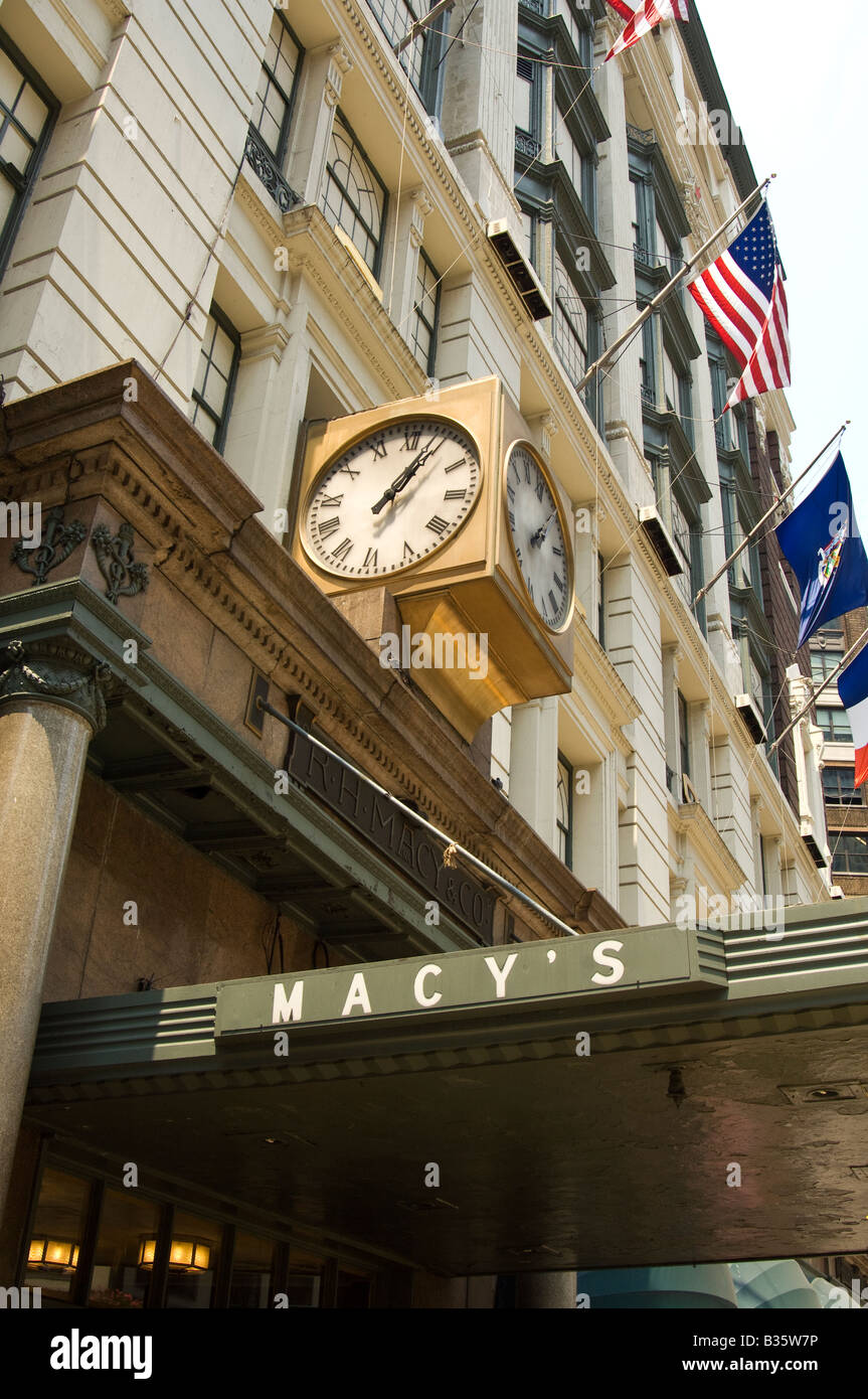 Eingang zum Macy Store New York Stockfoto