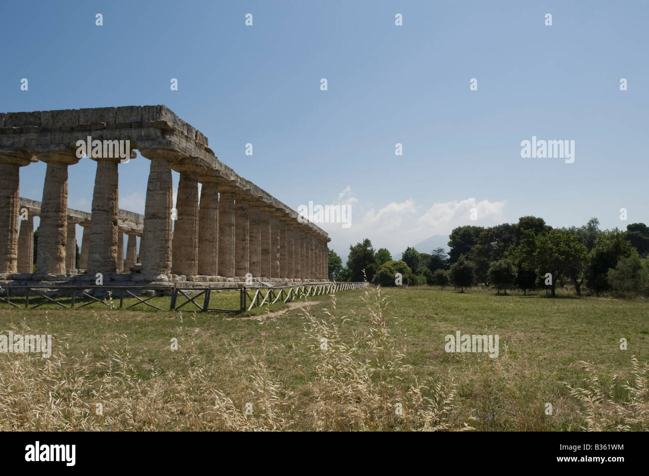 Tempel der Hera (6. Jh. v. Chr.), der älteste Tempel in Paestum Stockfoto