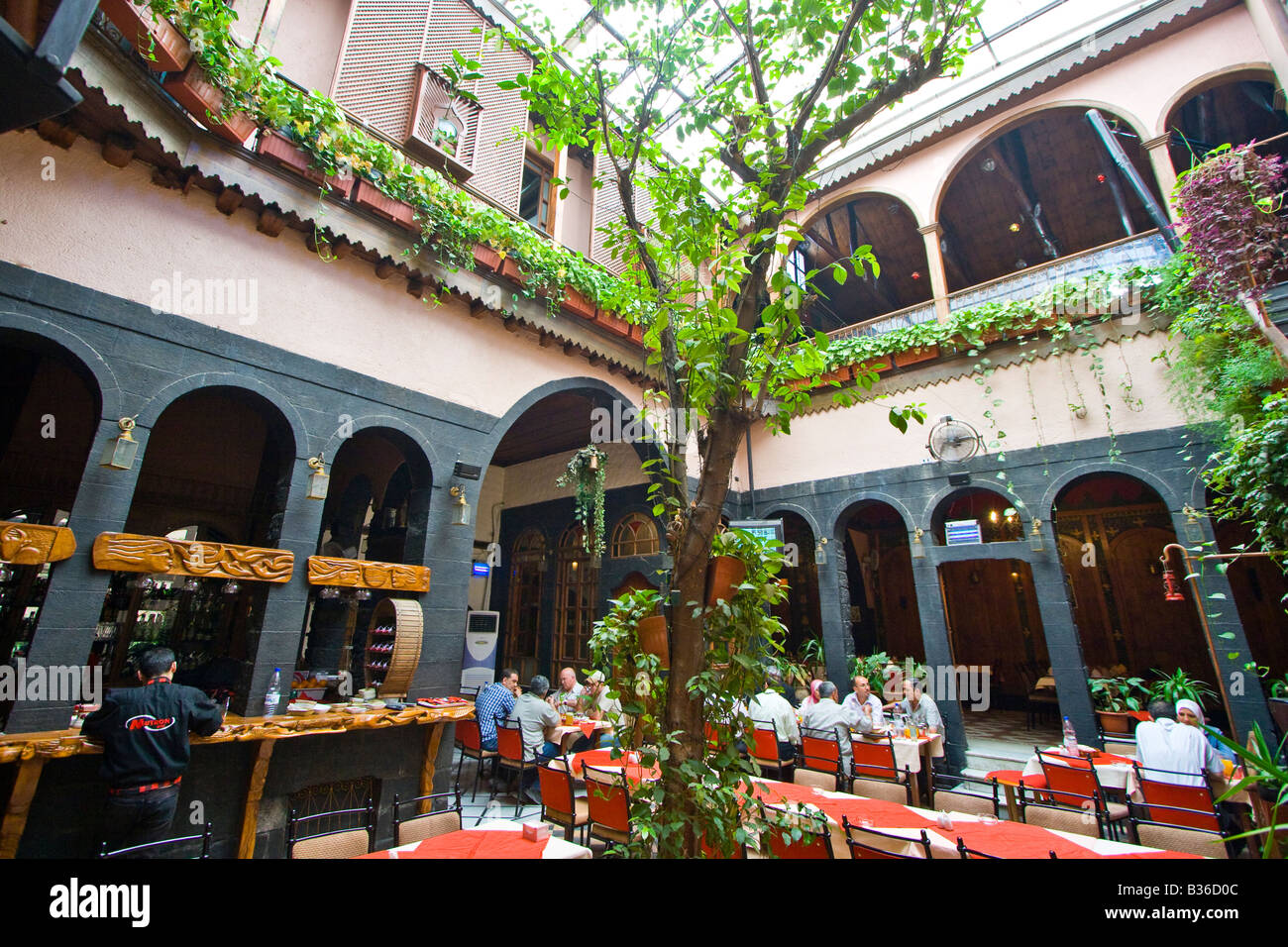 Neutron-Restaurant in einem alten renovierten Haus in der Altstadt von Damaskus-Syrien Stockfoto