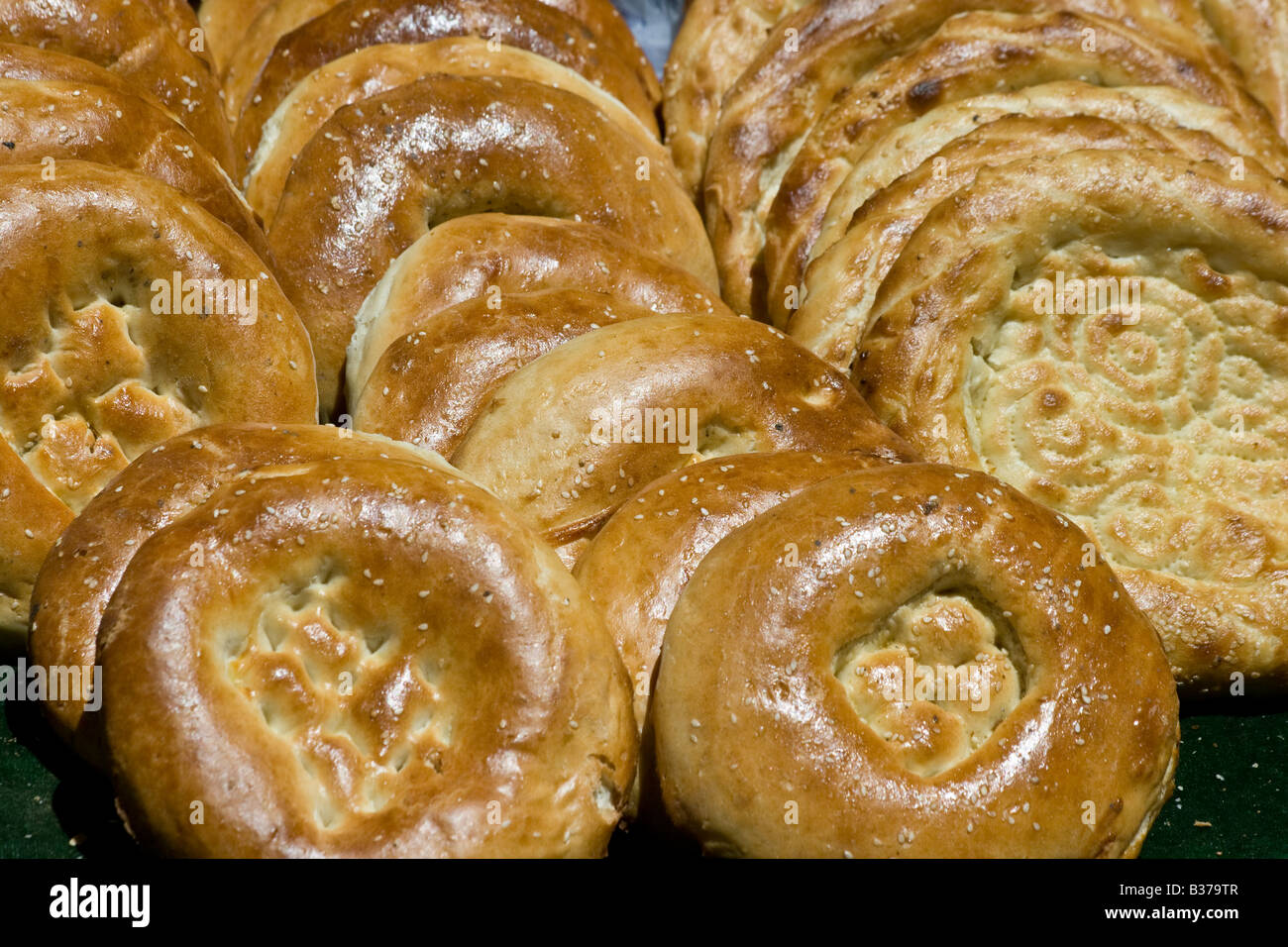 Uyghur Brot in Tashkurgan auf dem Karakorum Highway in China Stockfoto