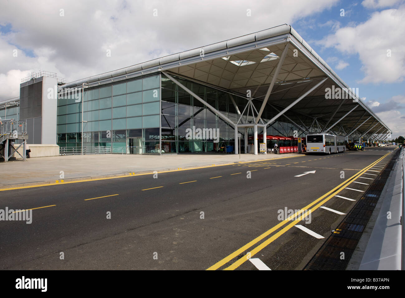 London Stansted Airport Terminal in Essex, UK, betrieben von BAA der British Airport Authority Stockfoto