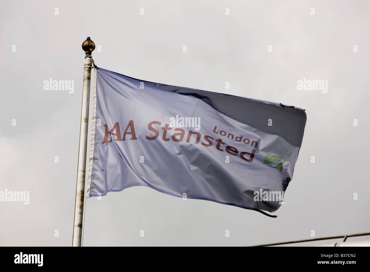 BAA Stansted Flagge am Flughafen London Stansted in Essex UK betrieben von BAA der British Airport Authority Stockfoto