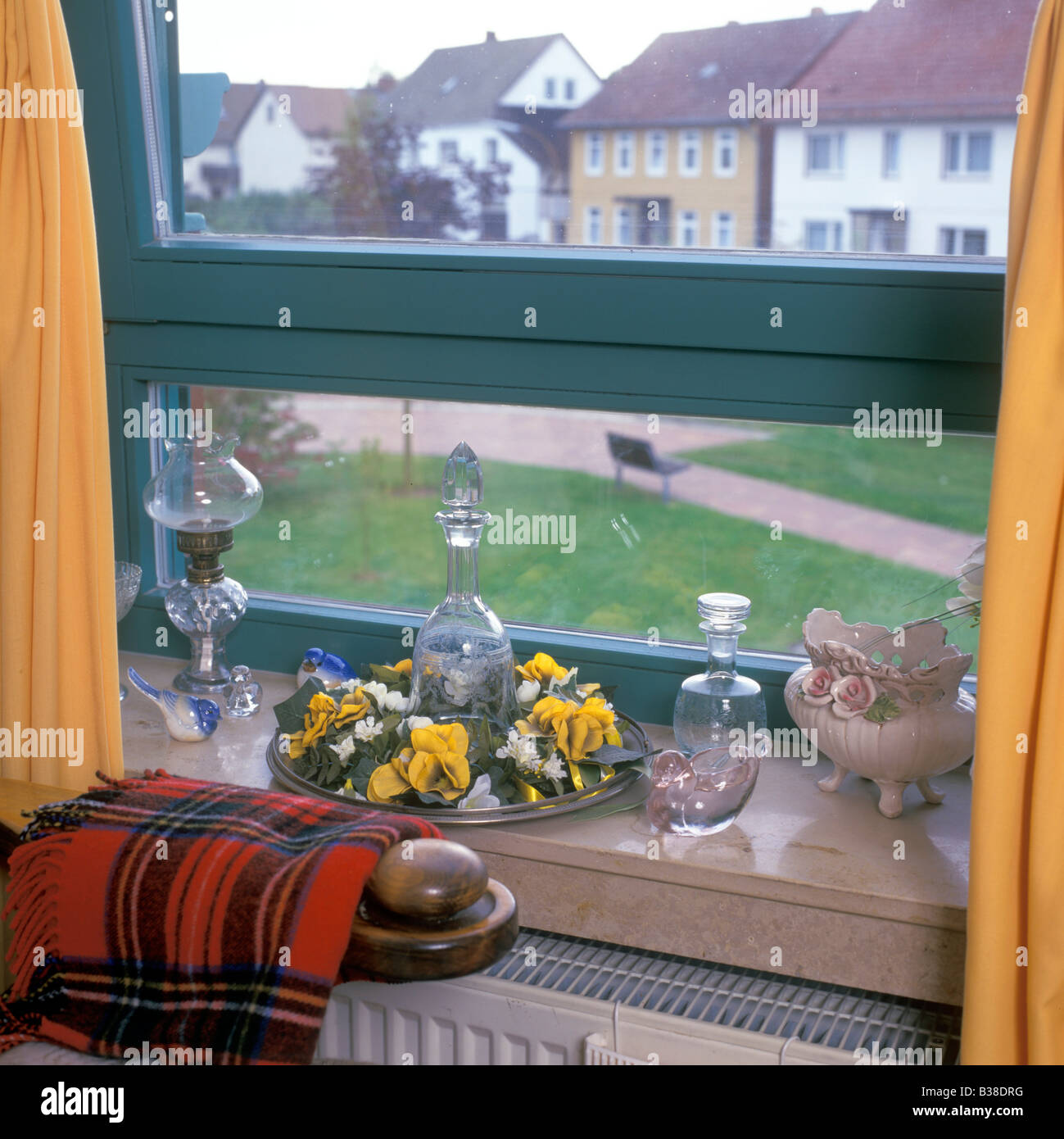typische selbst eingerichtetes Zimmer in einem Altersheim, Deutschland Stockfoto