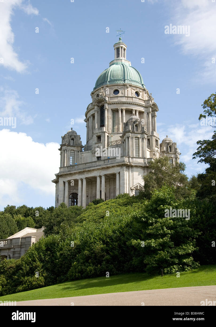 Das Ashton Memorial, eine Torheit, widmet sich die verstorbene Frau von Lord Ashton, Williamson Park, Lancaster, Lancashire, England, UK. Stockfoto