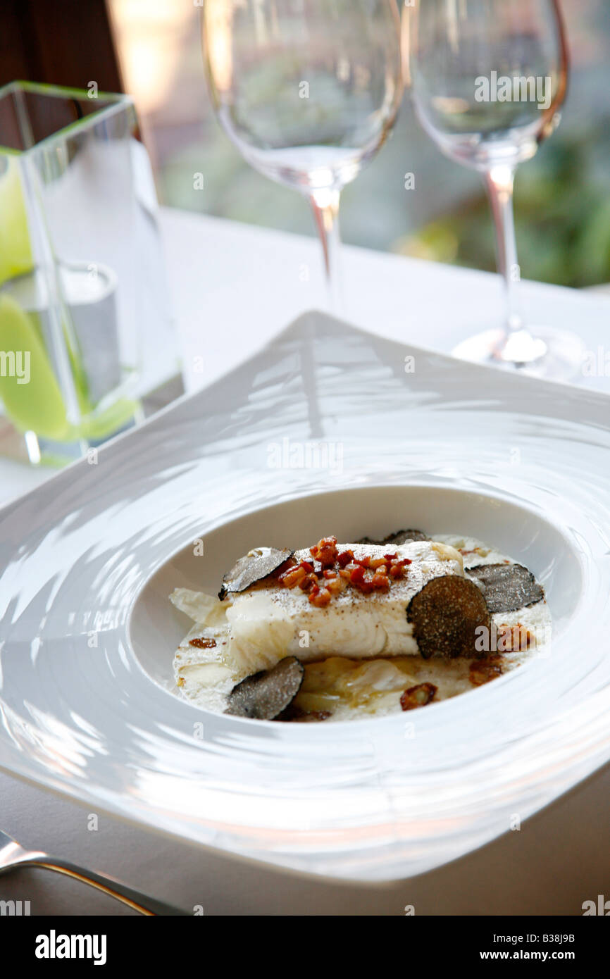 Aug 2008 - Fisch Heilbutt Teller an den gehobenen Kampa Park Restaurant Mala Strana Prag Tschechische Republik Stockfoto