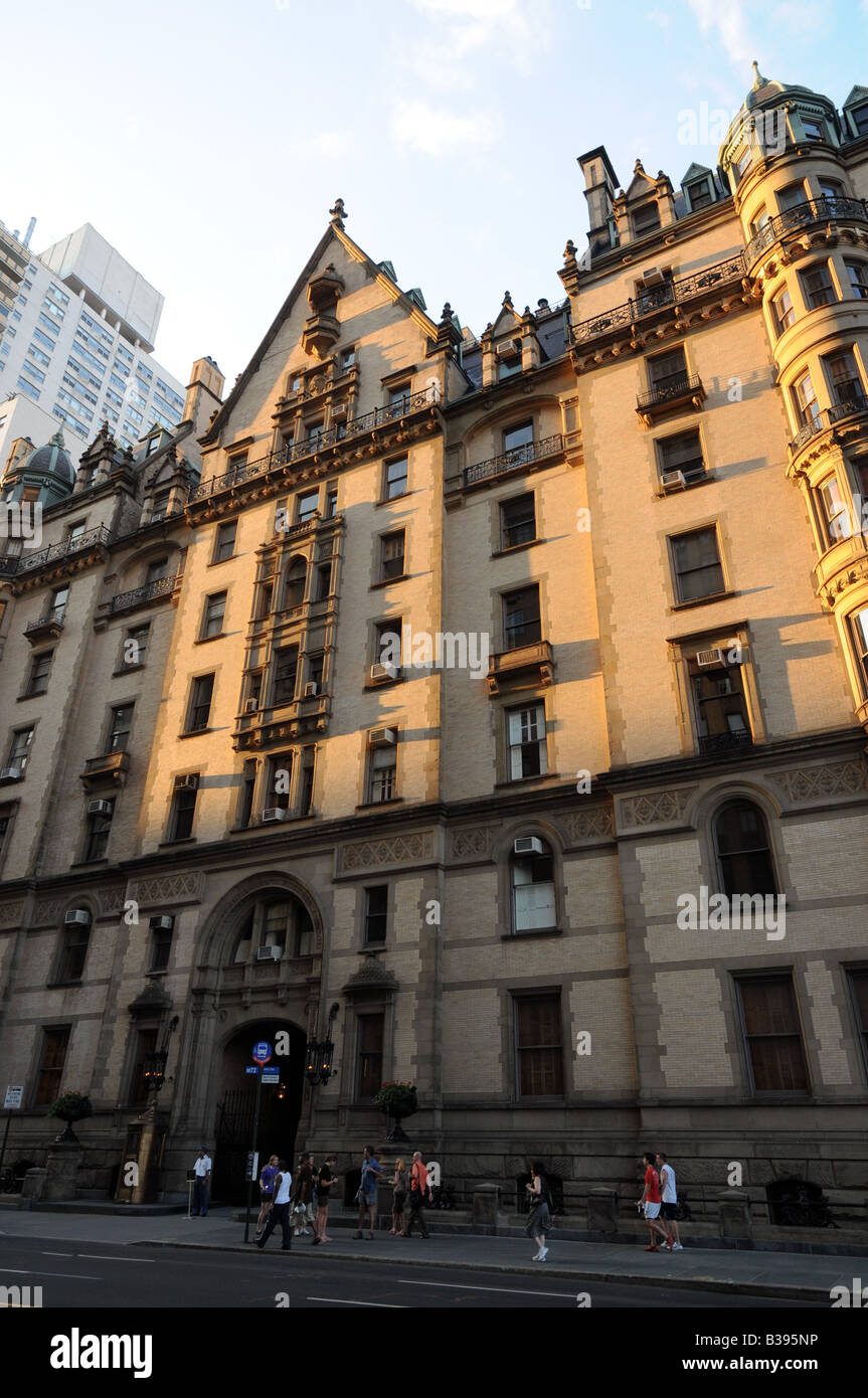 Dakota Gebäude NYC älteste Luxus Apartment Appartementhaus und Ort wo John Lennon erschossen wurde Stockfoto