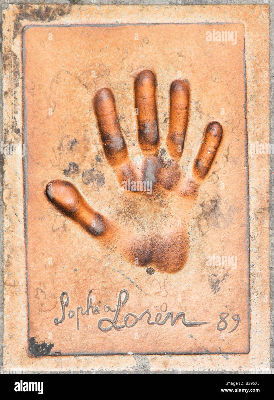 Sophia Loren Handabdruck auf dem Bürgersteig vor dem Palais des Festivals, Cannes, Cote d Azur, Provence, Frankreich Stockfoto