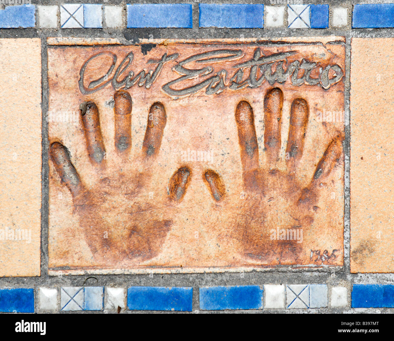 Clint Eastwood Handabdruck auf dem Bürgersteig vor dem Palais des Festivals, Cannes, Cote d Azur, Provence, Frankreich Stockfoto