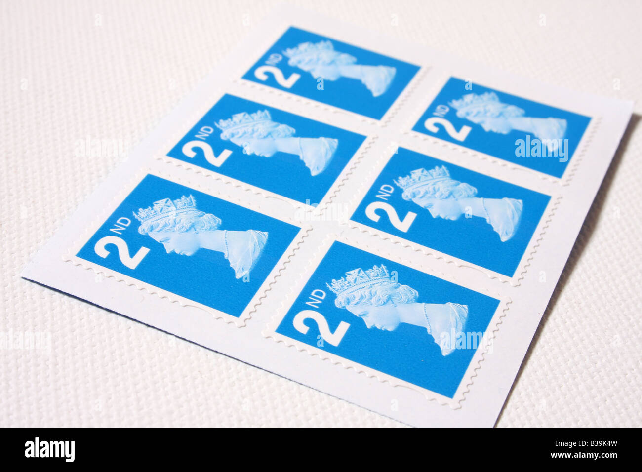 Zweite Klasse UK Briefmarken. Stockfoto