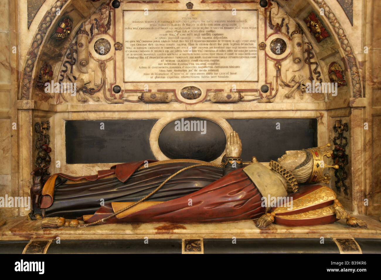 Stadt von Derby, England. Bess of Hardwick Denkmal in St Katherines Quire am Derby Kathedrale Kirche Allerheiligen. Stockfoto