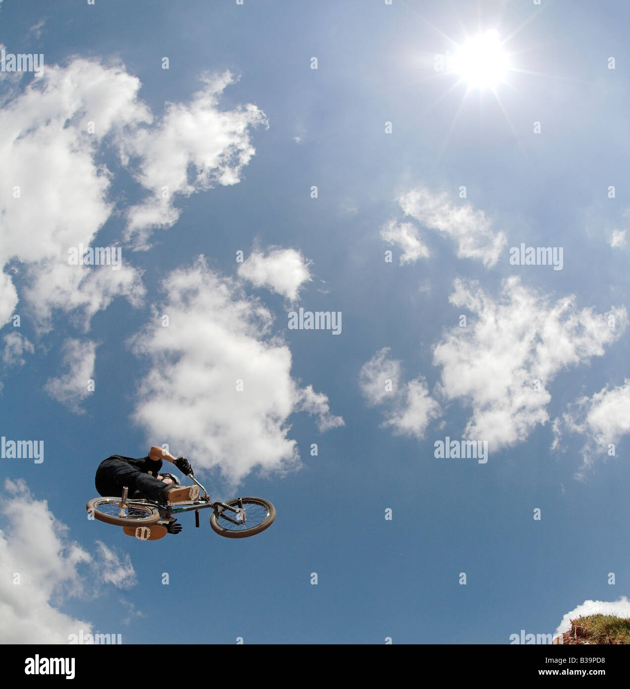 BMX-Fahrer beim Red Bull Imperium von Schmutz Wettbewerb 26. Juli 2008 Devon UK Stockfoto