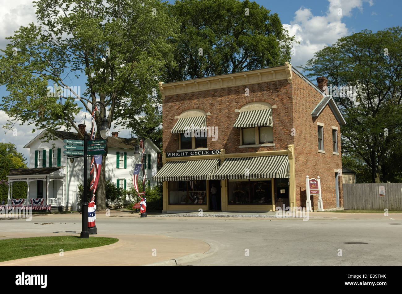 Wright Cycle Company und der Wright Zuhause in Greenfield Village Dearborn Michigan USA Stockfoto