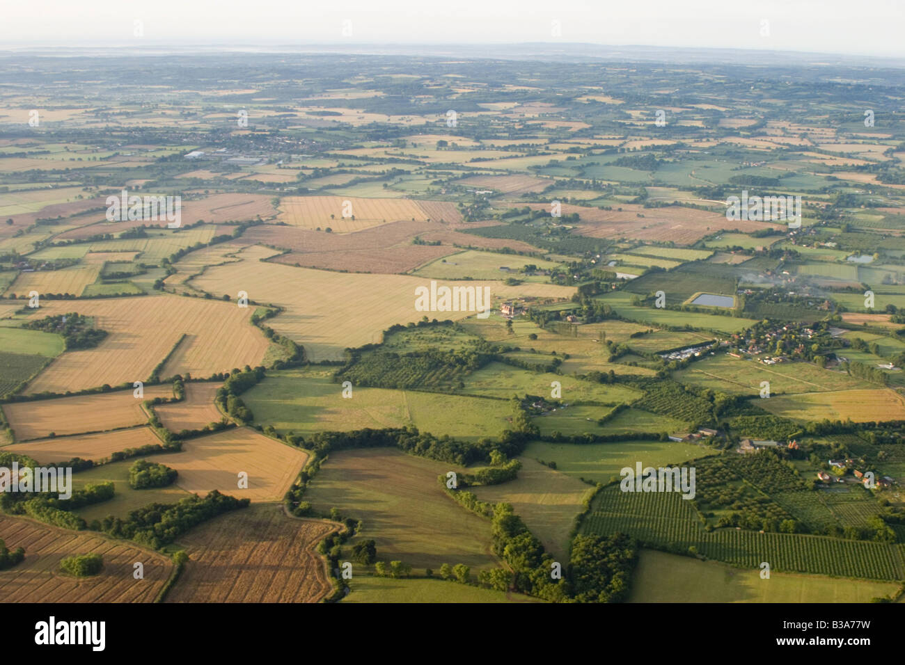 Luftaufnahme der englischen Landschaft, Kent. GROSSBRITANNIEN Stockfoto
