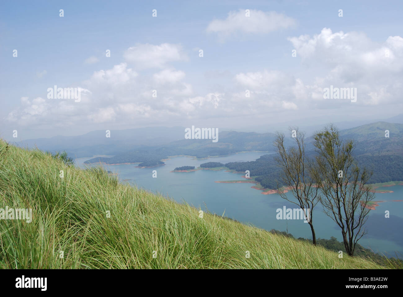 Blick auf die Hügel von Idukki Wasserbehälter Stockfoto