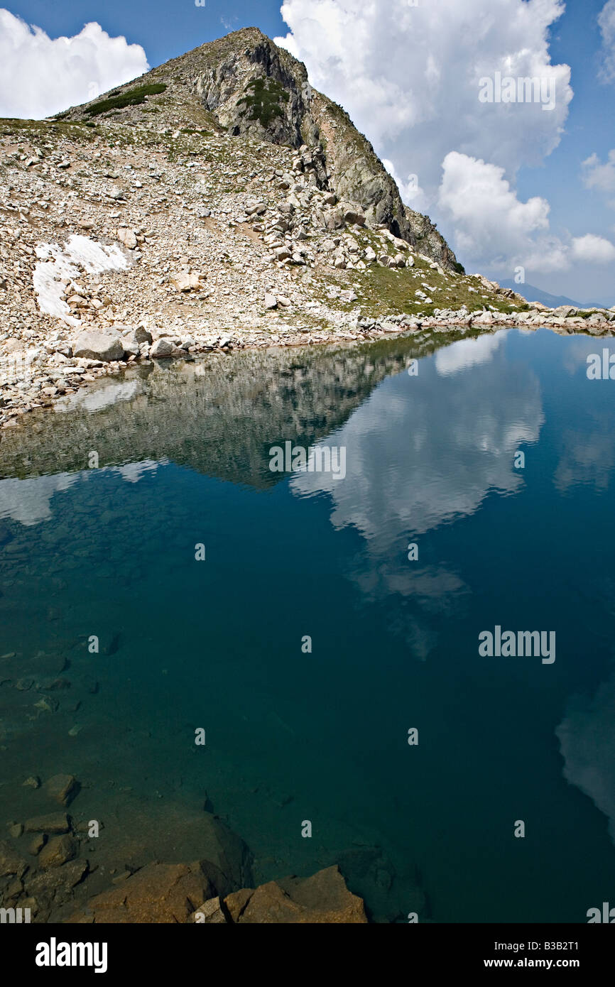 Gazei Peak und Gazeiski See in World Heritage Site Nationalpark Pirin Bulgarien Stockfoto