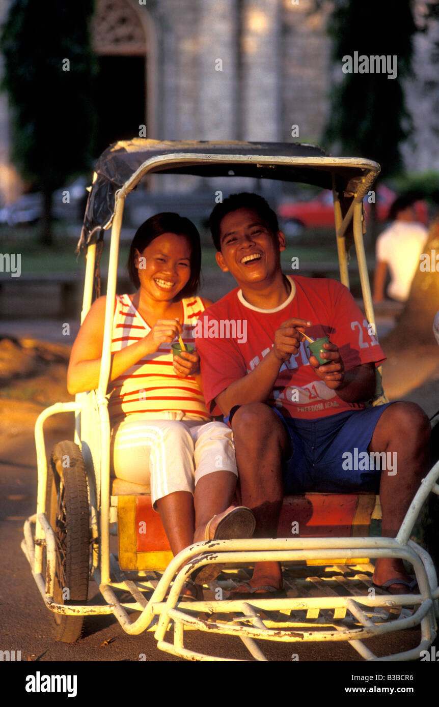 paar in Molo Plaza Iloilo Panay Island Philippinen Stockfoto