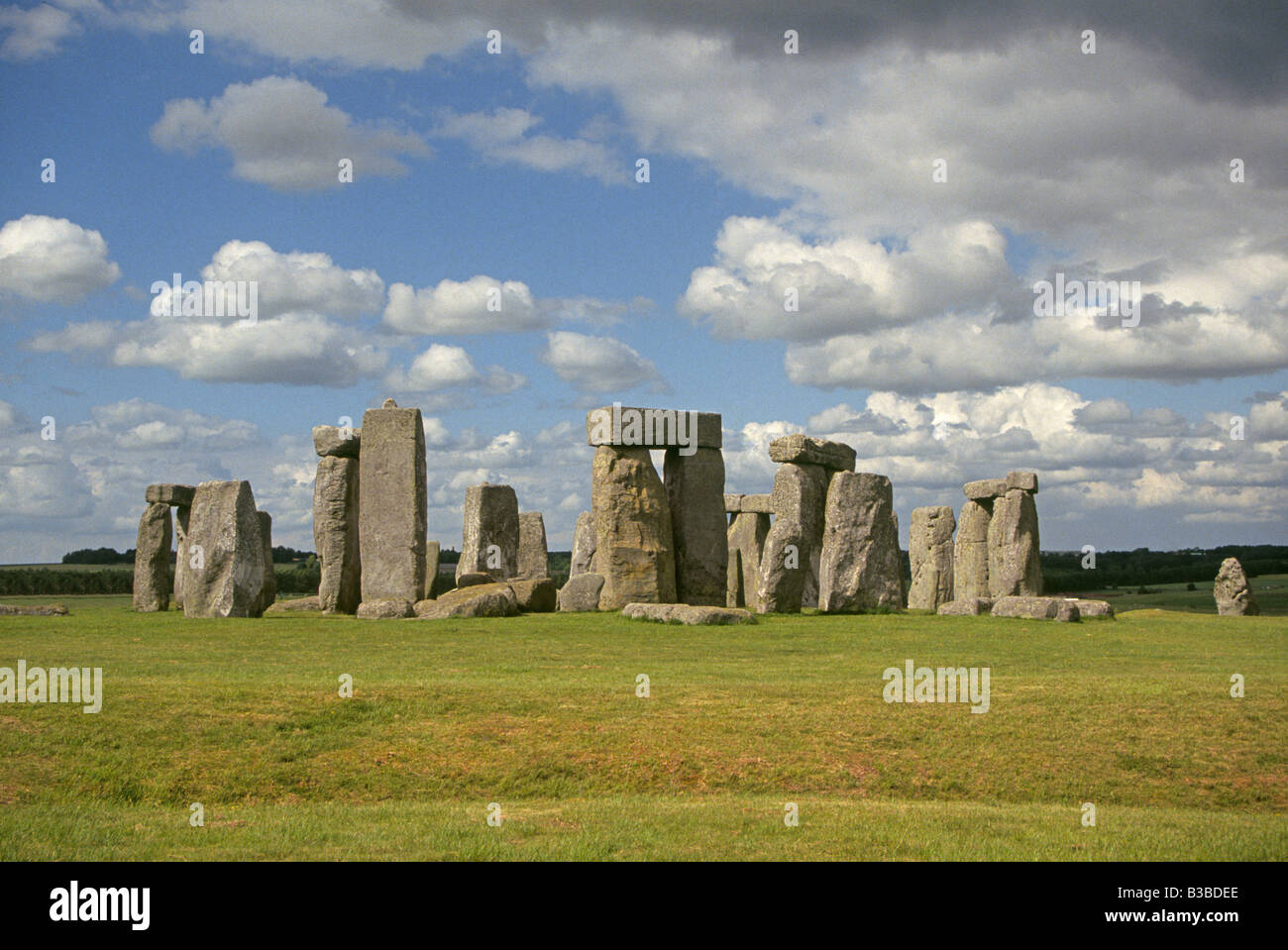 Stonehenge ein prähistorisches Monument befindet sich in der englischen Grafschaft Wiltshire in den Salisbury Plains Stockfoto