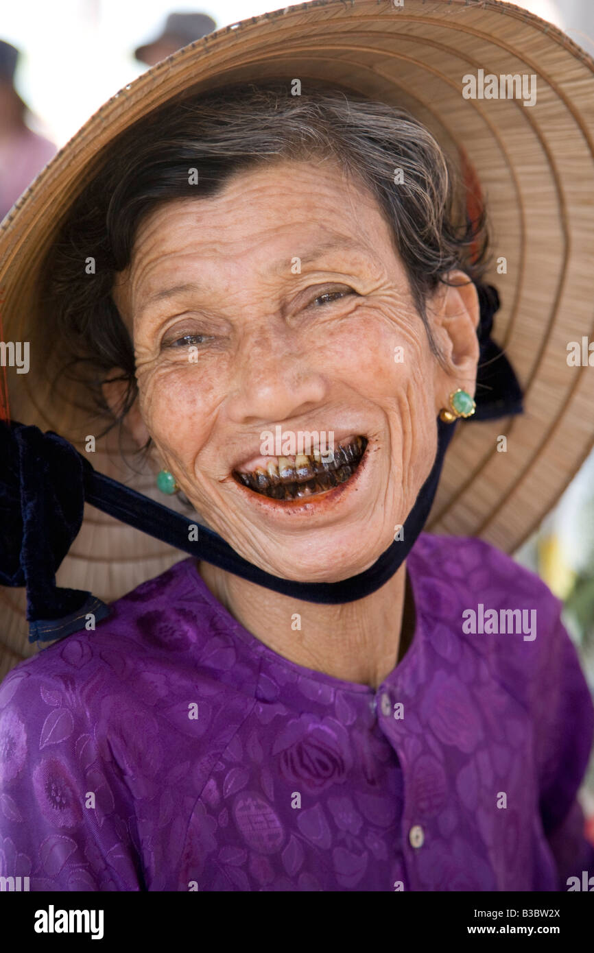 Eine Vietnamesin mit viel Persönlichkeit Stockfoto