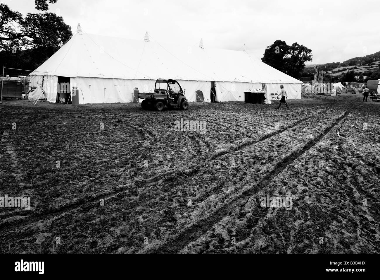 Literarische Zelt auf der Greenman Festival 2008 Glanusk Park Brecon Beacons Wales U K Stockfoto