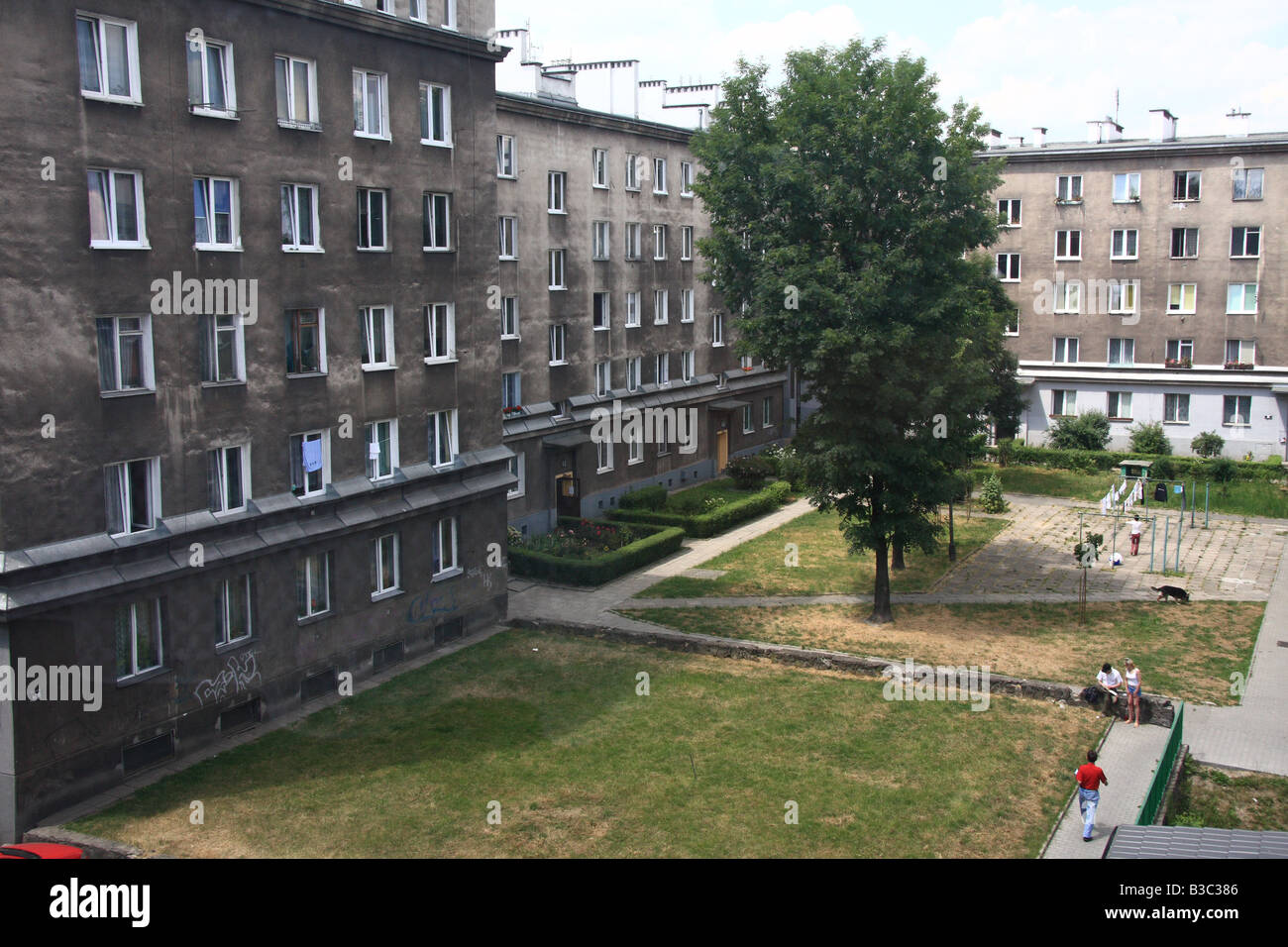 Typische Gehäuse (Wohneinheiten) in Nowa Huta, der einmalige Showcase kommunistischen Stadt in der Nähe von Krakau, Polen Stockfoto