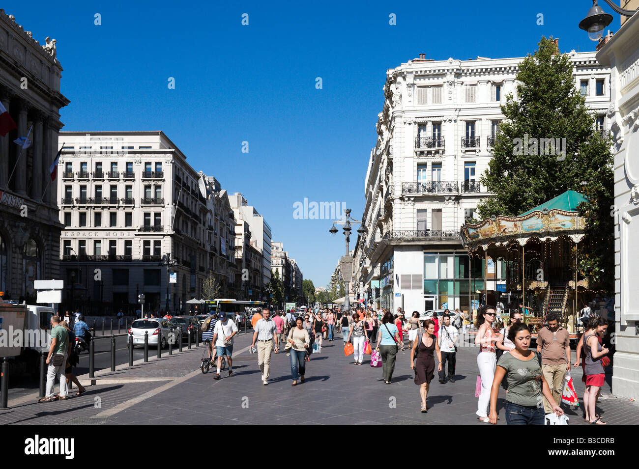 La Canabiere (Hauptstraße) im Vieux Port Bezirk, Marseille, Cote d ' Azur, Frankreich Stockfoto