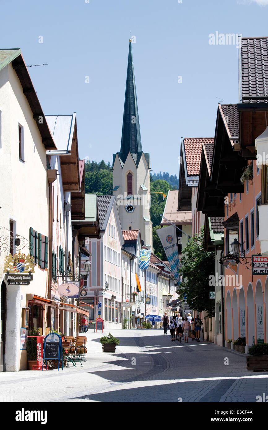 Deutschland, Bayern, Garmisch-Partenkirchen, Häuserzeile Stockfoto