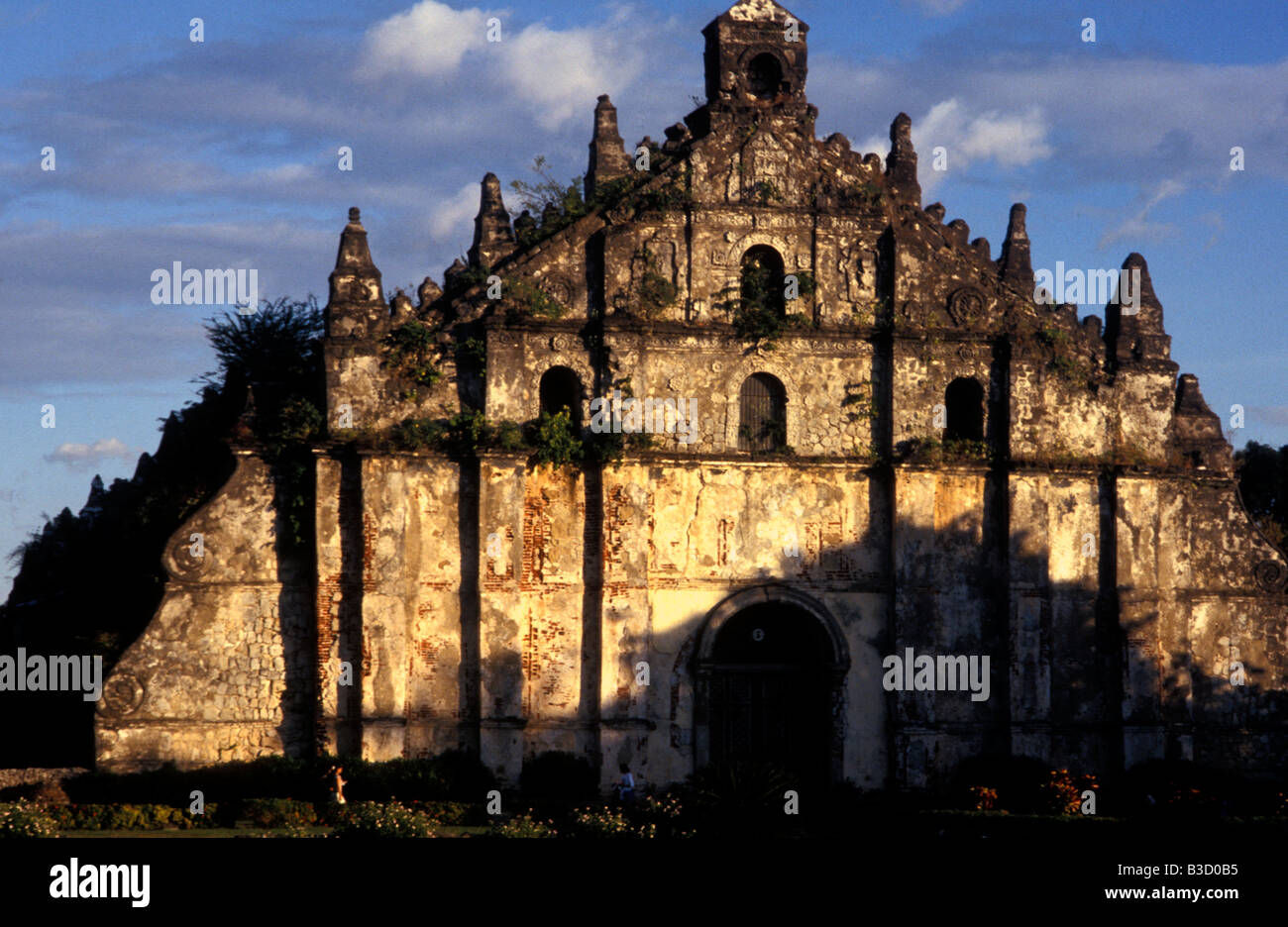 Paoay Kirche Fassade Laoag Luzon Philippinen Stockfoto