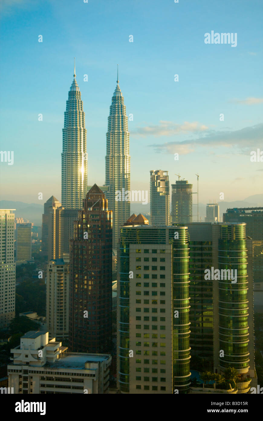 Blick auf die Petronas Twin Towers, Kuala Lumpur, Malaysia Stockfoto