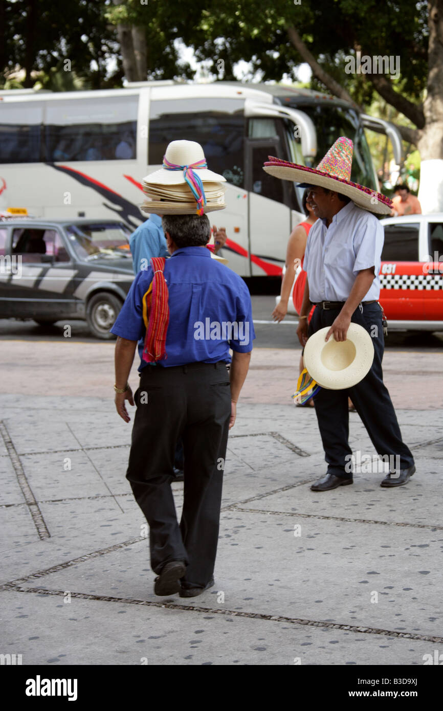 Mexican Hat Verkäufer, Merida, Bundesstaates Yucatán, Mexiko Stockfoto