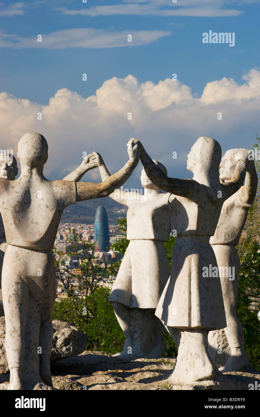 Sardana-Statuen mit Blick auf Barcelona-Katalonien-Spanien Stockfoto