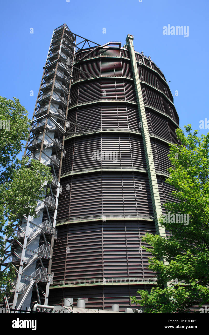 Route der Industriekultur, Gasometer Oberhausen Im CentrO, Gaszwischenspeicher, Gasbehaelter, Ausstellungshalle, Oberhausen, Ruh Stockfoto