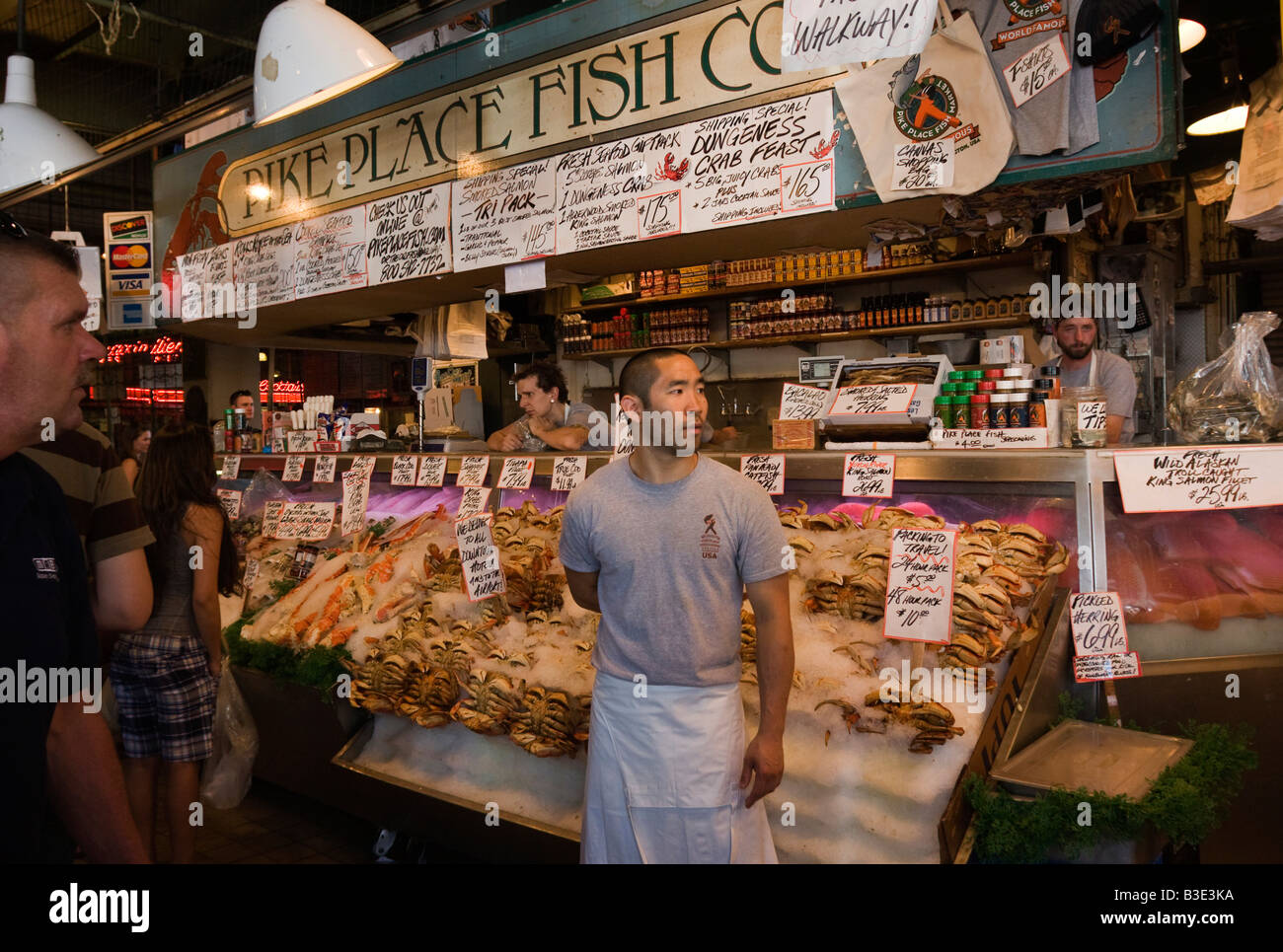 Fisch & Schale Fisch stall Pike Place Market Seattle Washington Zustand WA Amerika USA Stockfoto