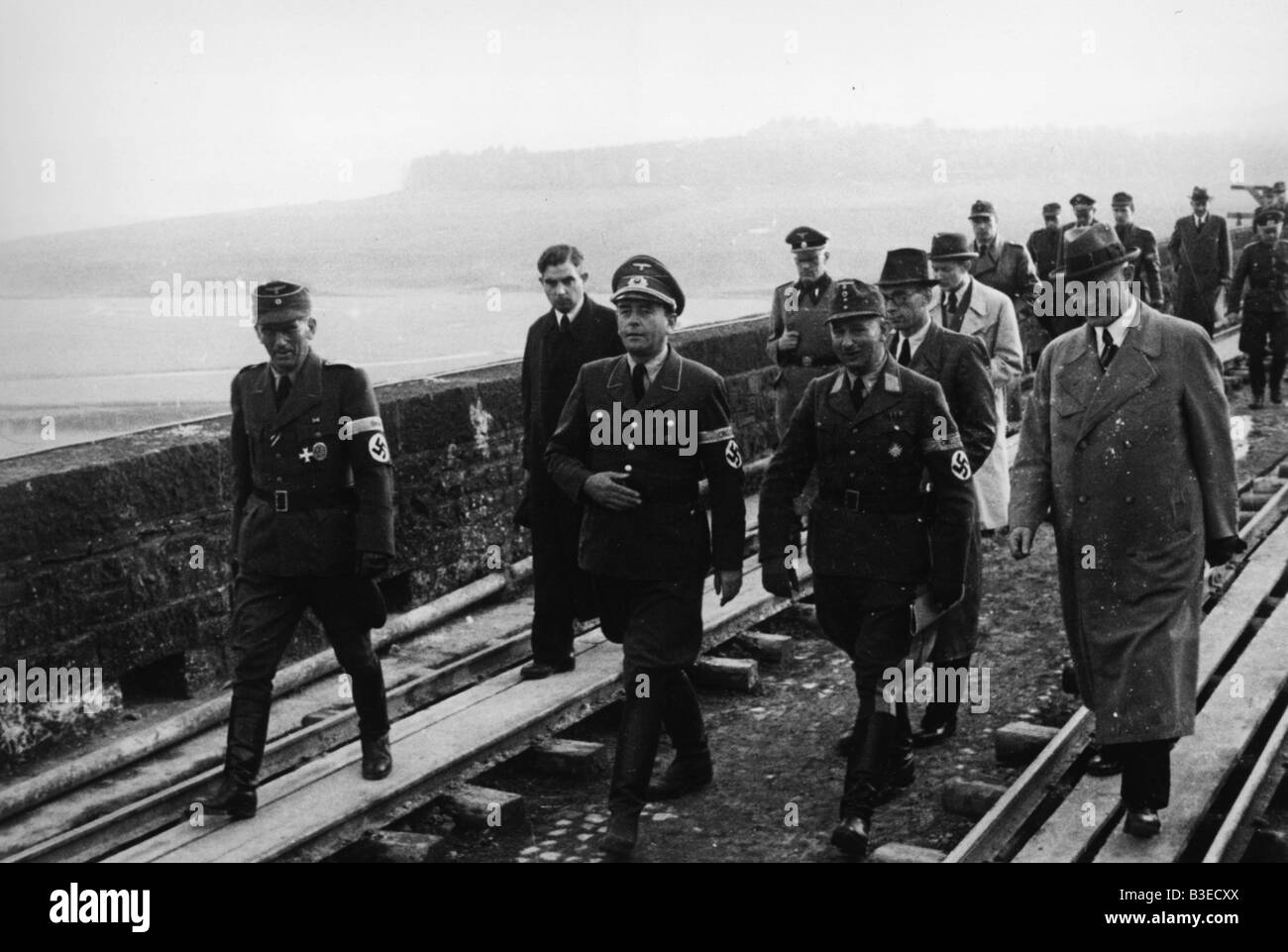 Speer besucht M÷hne-Damm / Foto / 1943 Stockfoto