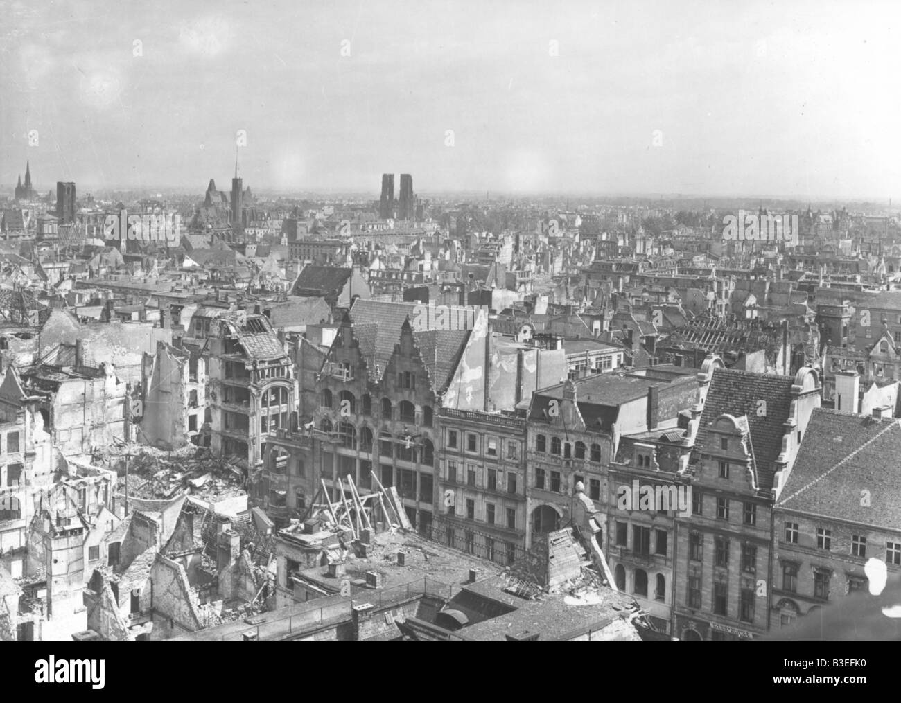 Breslau / Blick aus dem Rathaus / 1945 Stockfoto