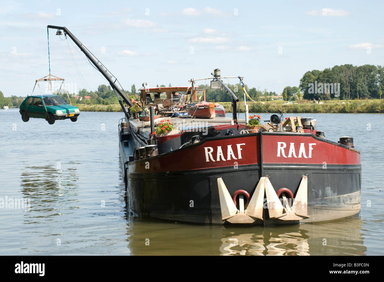 "Freycinet" (Peniche) auf dem Fluss Saône in der Nähe von St. Jean de Losne geladen Stockfoto