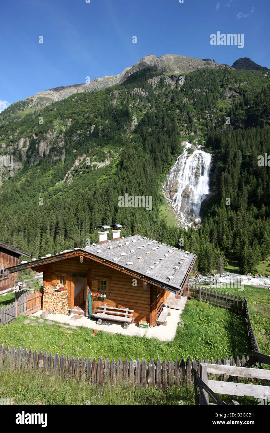 AUT, Österreich, Tirol: Stubaital, Stubaital. Grawa alm Hütte ...