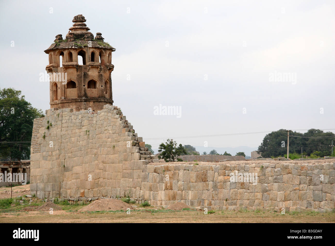 Die Shikhandi Wachturm in der Zenana von Hampi, Indien. Stockfoto