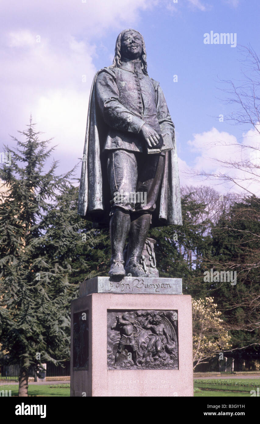 Bedford John Bunyan-Statue Bedfordshire Dichter Drama Dramatiker Autor englischer Bürgerkrieg Periode aus dem 17. Jahrhundert Pilger Fortschritt Stockfoto