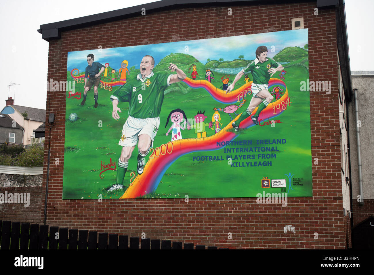 Sport Wandbild an der Giebelseite in Stadt Killyleagh County Down in Nordirland Stockfoto