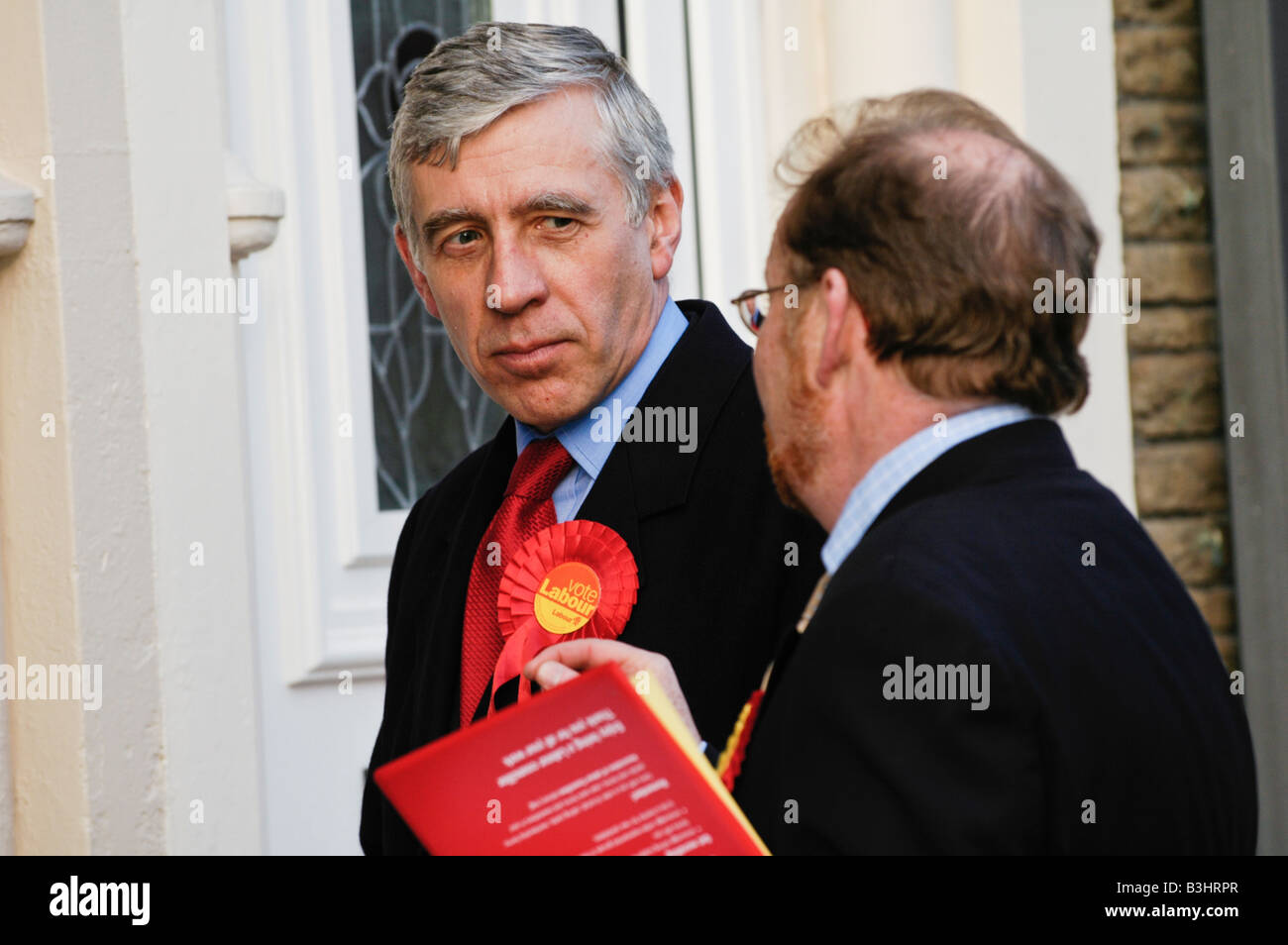 Rt Hon Jack Straw MP Regierung Arbeitsminister im Bild bei der Werbetätigkeit in Cardiff während der Wahl mit 2005 Generälen Stockfoto