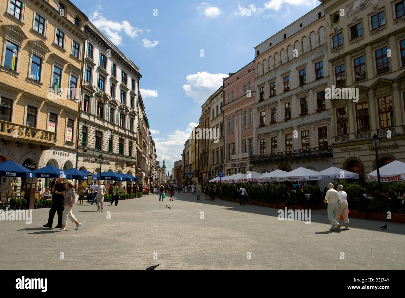 Ein Blick vom Marktplatz Rynek Glowny in Krakau, Polen Stockfoto