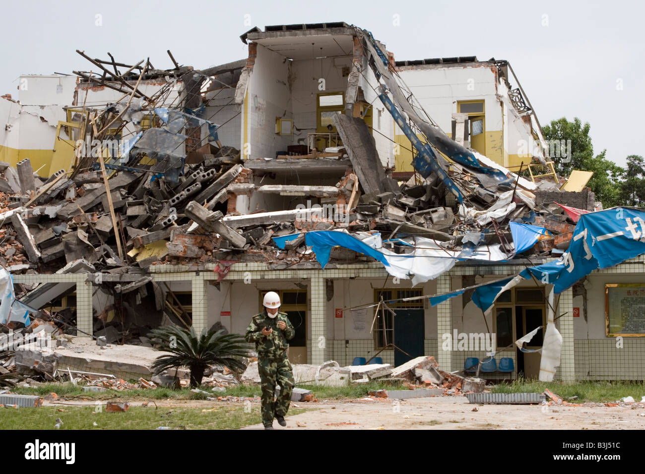 Die Ruinen eines Krankenhauses auf Hanwang eine Stadt hart getroffen von dem schweren Erdbeben von 12. Mai 2008 in Sichuan Stockfoto