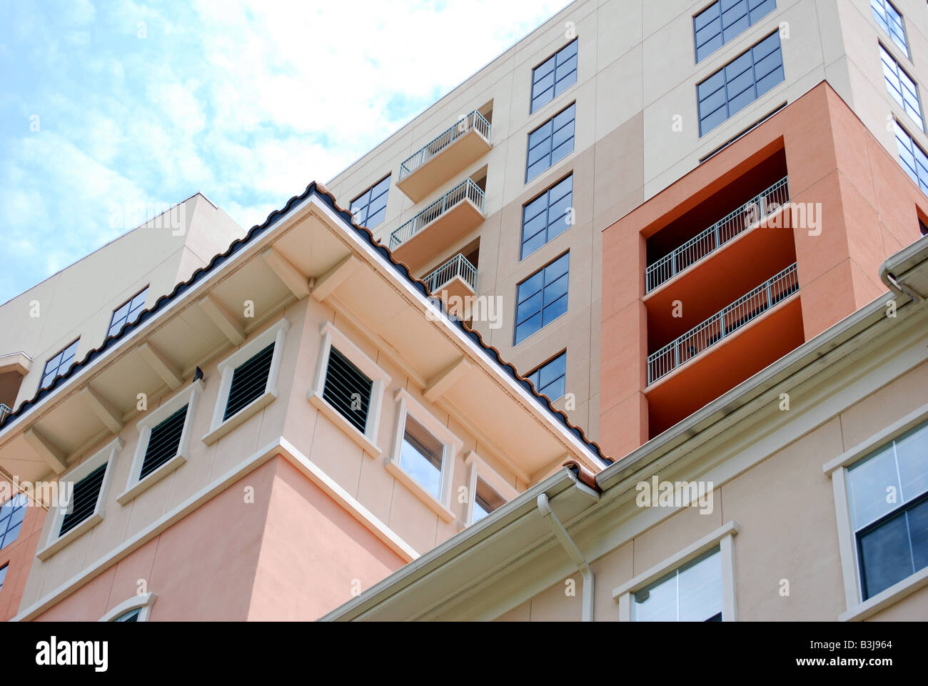 Suburban Lofts und Stadt Häuser (Winkel und Linien) Stockfoto