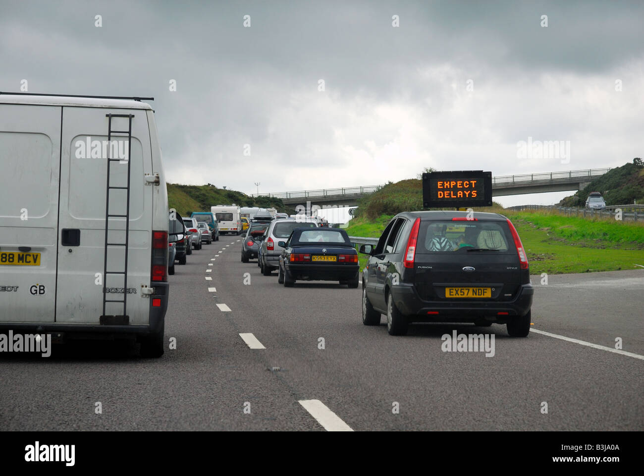 Verzögerte Verkehr auf A30 Bodmin Moor Stockfoto