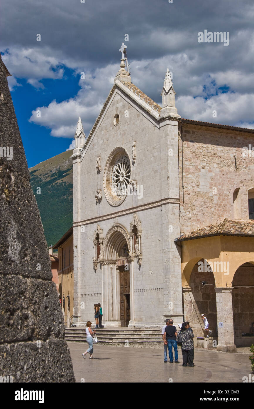 San Benedetto Kirche Norcia Perugia Umbrien Italien gotischen Stil vier Evangelisten Marktplatz geschlossen, überdachte Getreide, Getreide Stockfoto