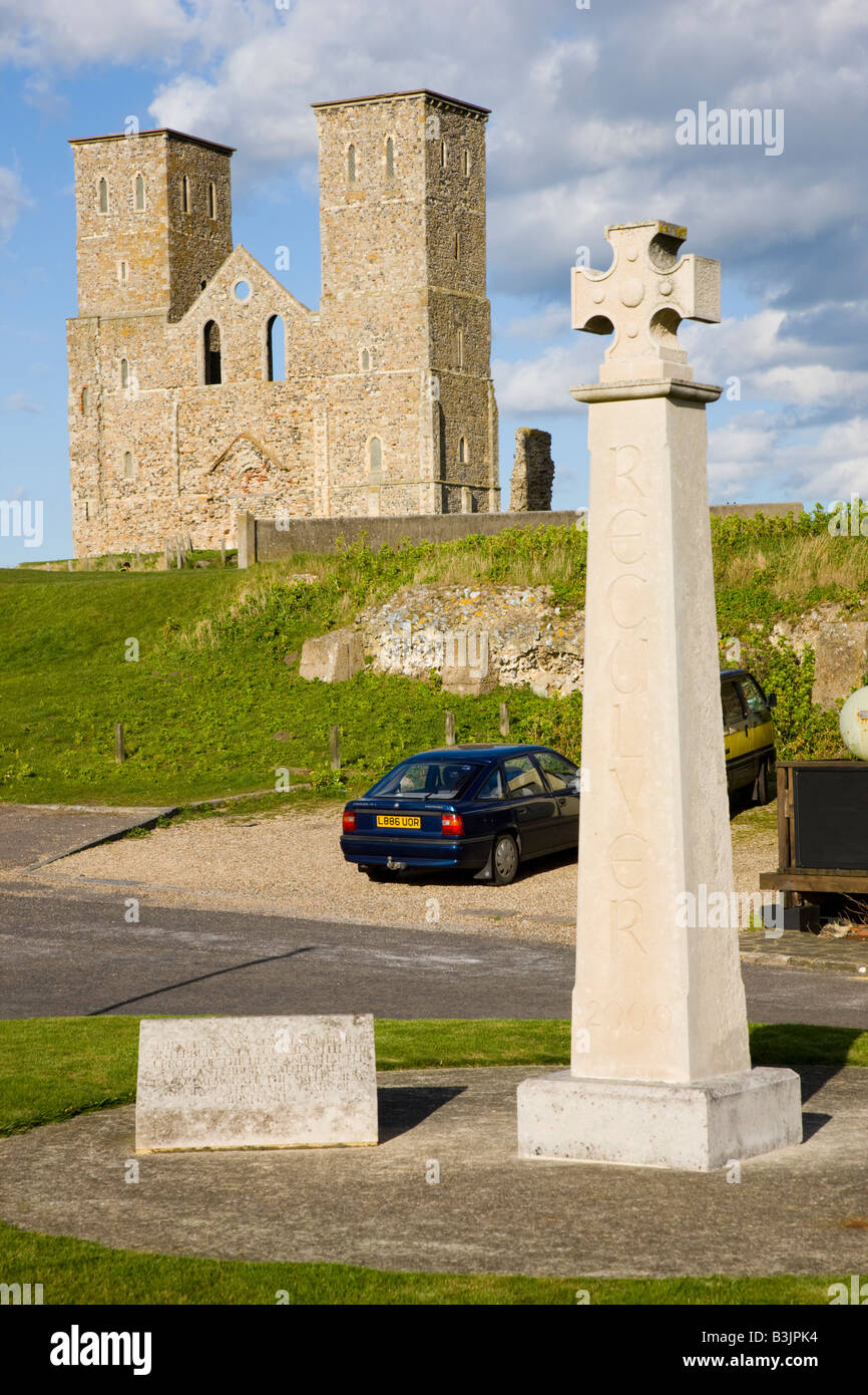 Die zerstörten Kirche in Reculver Kent Stockfoto