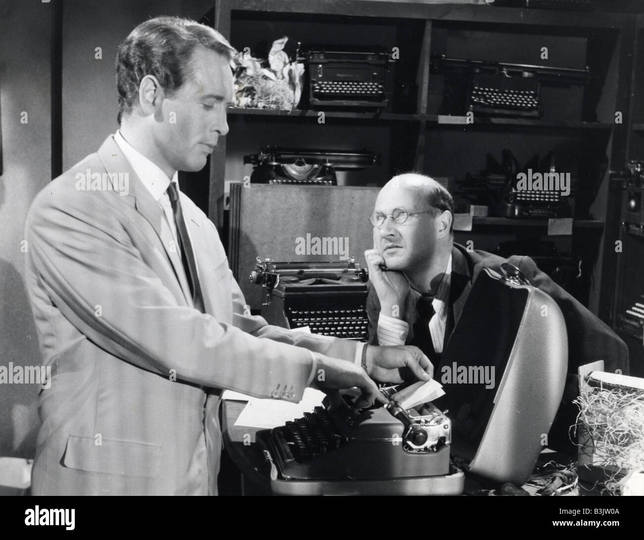 DANGERMAN 1961 ITC Fernsehreihe mit Patrick McGoohan und Donald Pleasance in der Episode zu finden und zurück Stockfoto