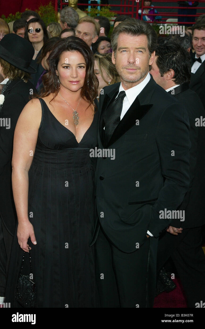 PIERCE BROSNAN Filom Schauspieler und Ehefrau Keely Shaye Smith im Jahr 2006 Stockfoto